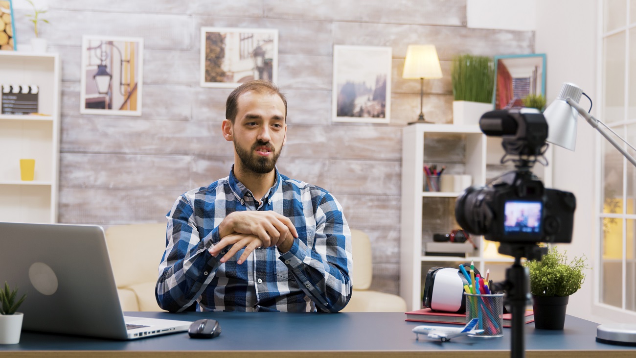 How to Hire Instant Video Freelancers for Fast Content Creation